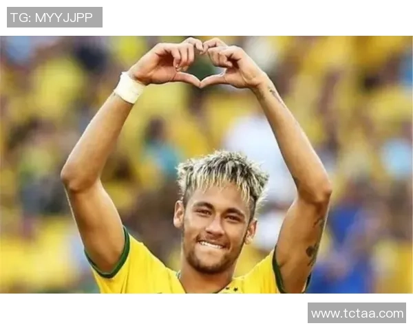 当足球巨星化身彩妆达人爆笑恶搞瞬间全场欢笑不断 当足球巨星化身彩妆达人爆笑恶搞瞬间全场欢笑不断